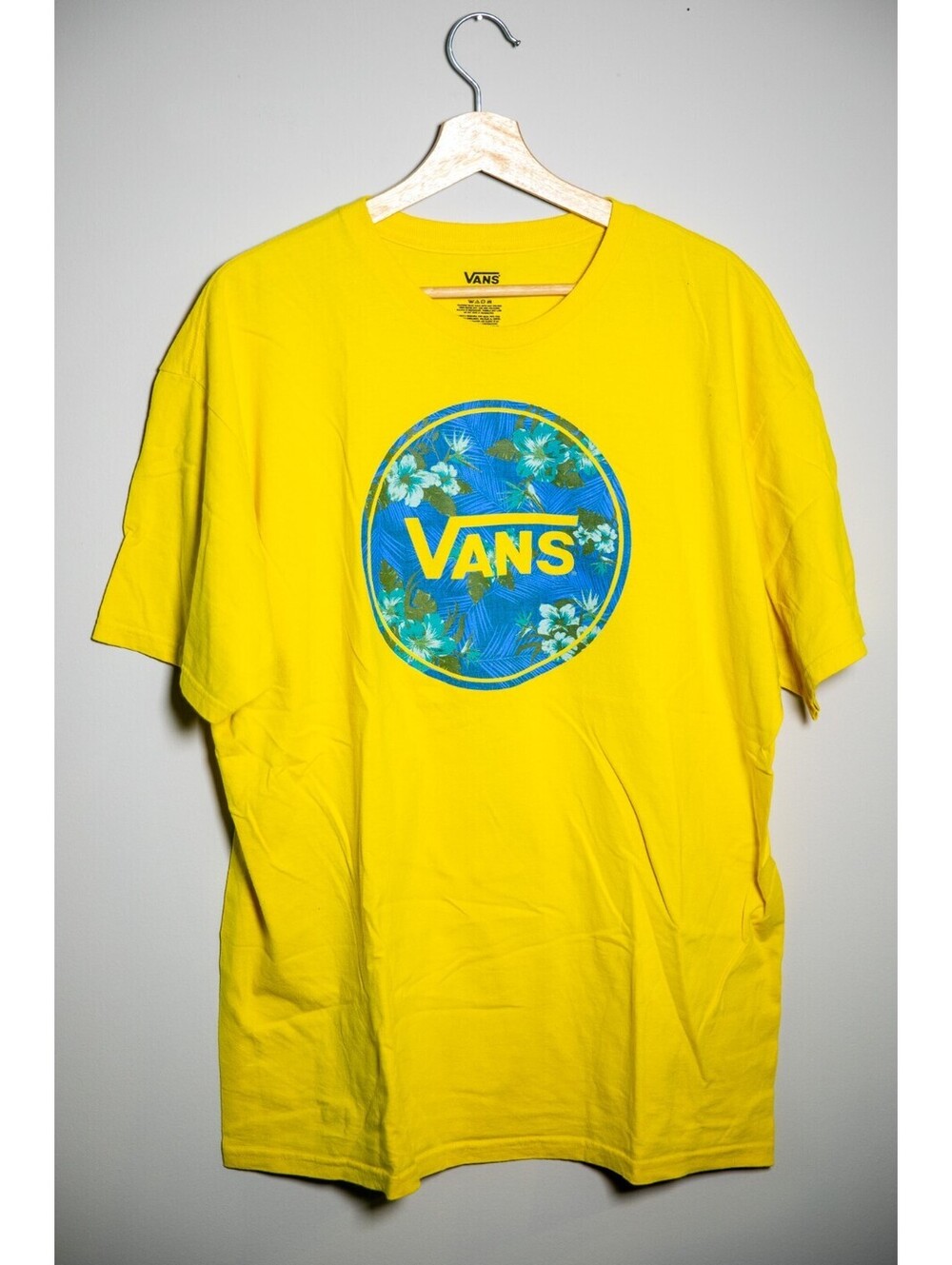 VANS Skateboard / Skateboarding Spell Out T-Shirt - Men's XL Tropical